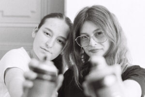 Jeanne & Chloé_Spacejunk © 2025 Lafouche-25